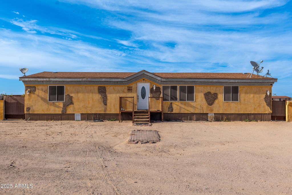 Photo of 37534 W Illini Street, Tonopah, AZ 85354 (MLS # 6917312)
