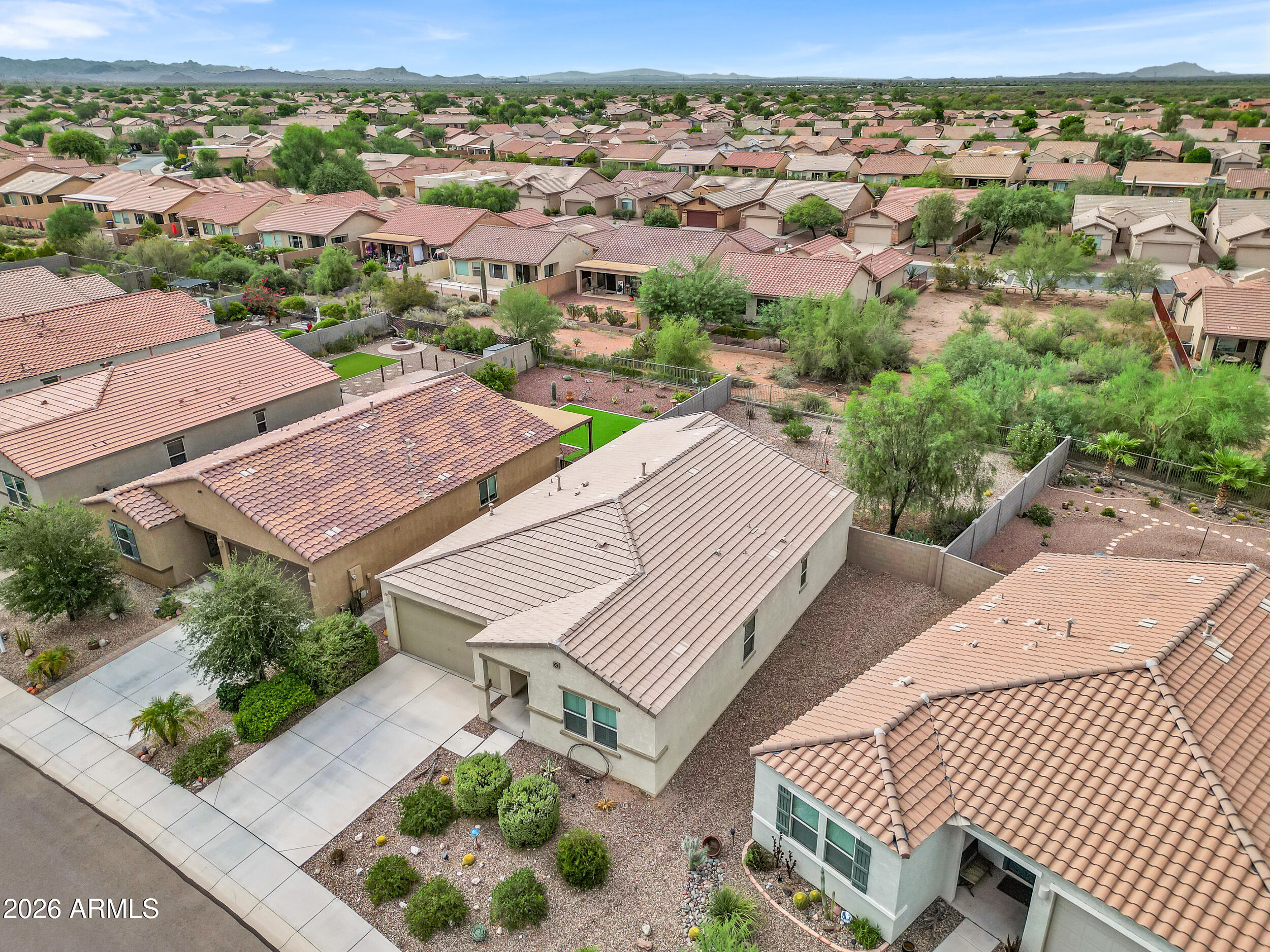 11689 E RED BUTTE --