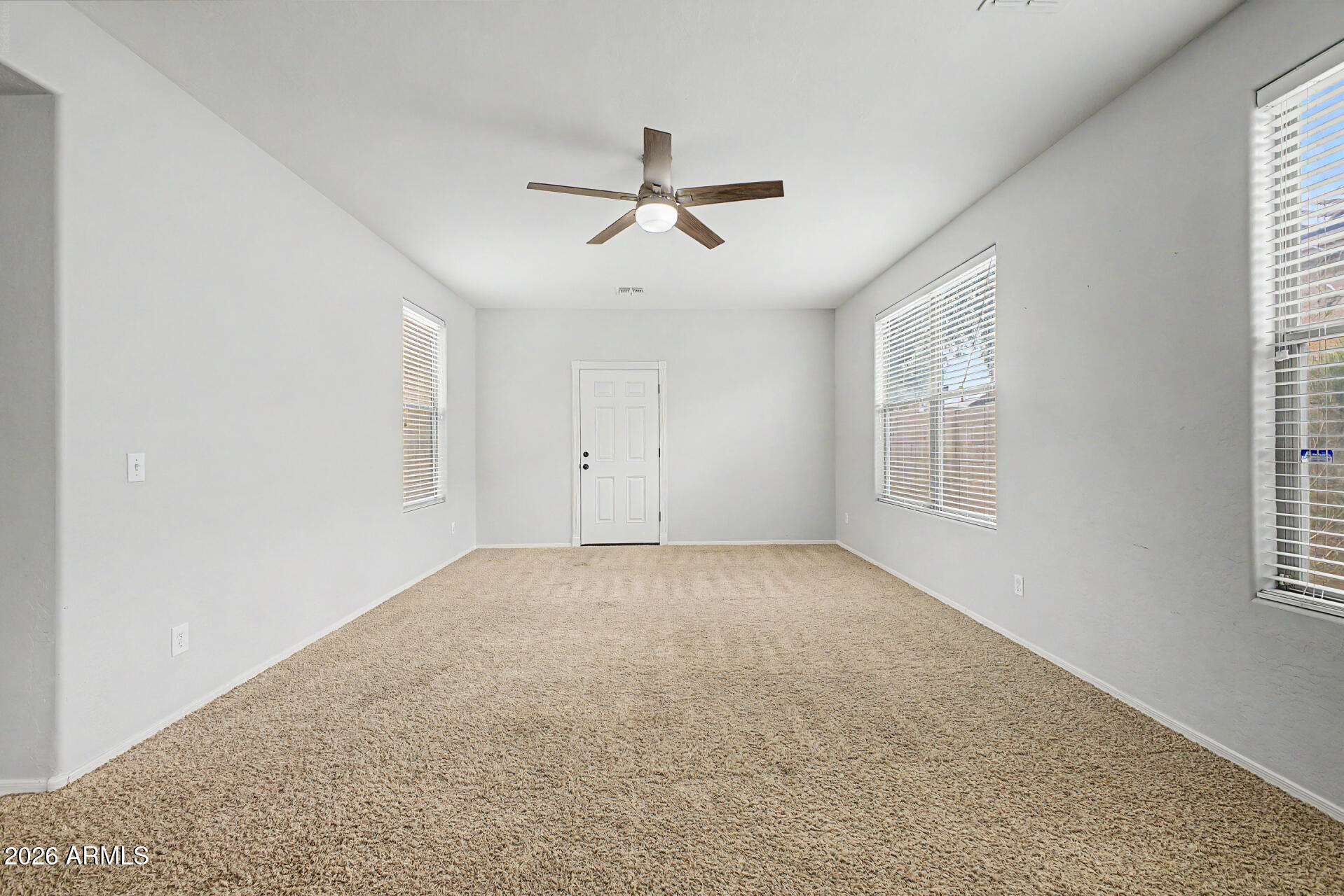 2286 E OMEGA Drive
