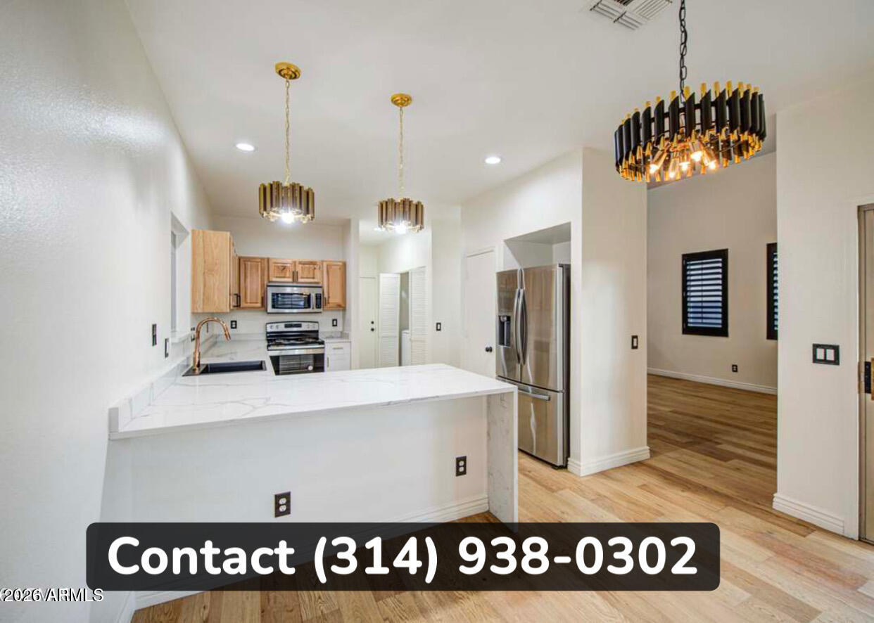 1750 W UNION HILLS Drive NE 65