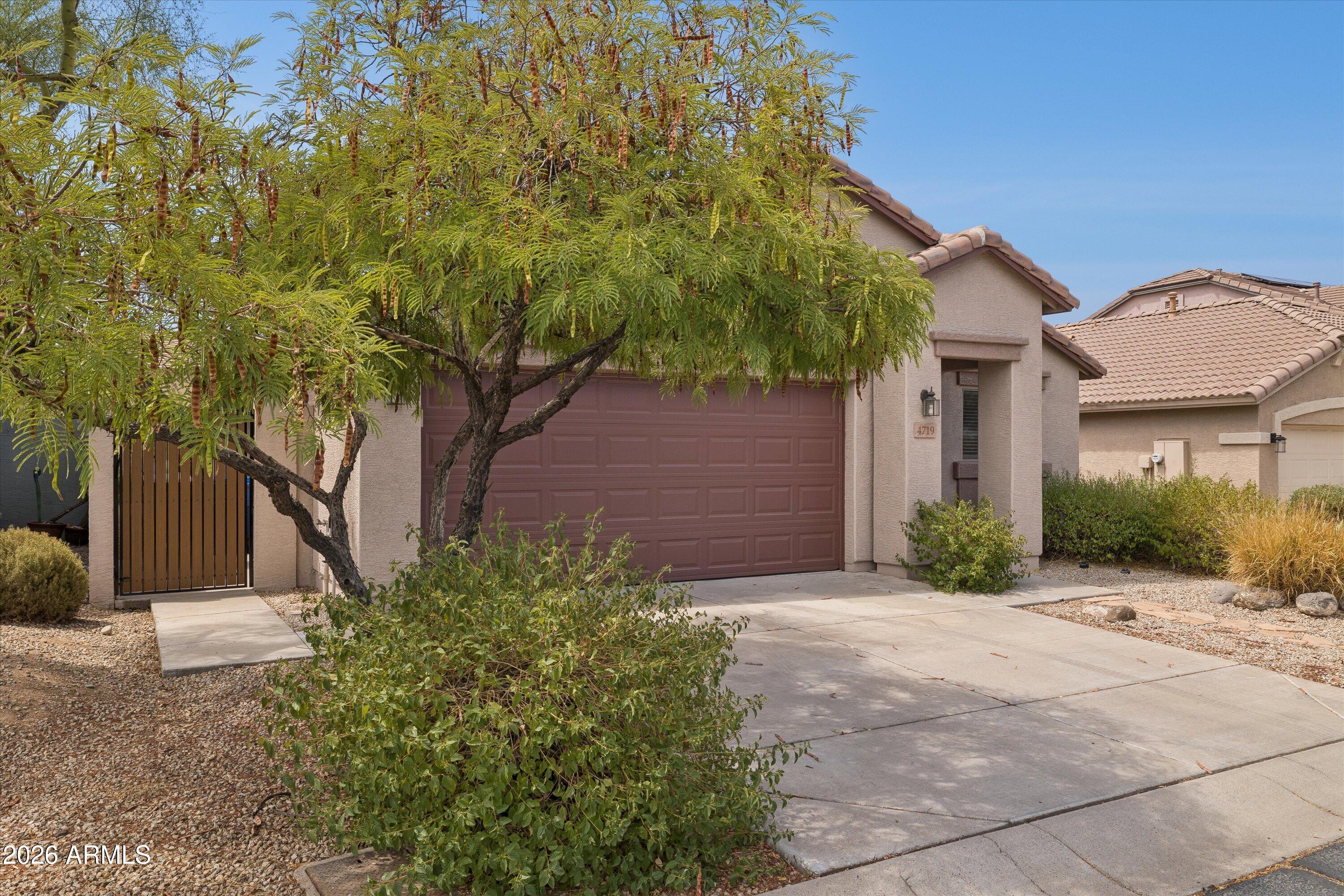 4719 E AMBER SUN Drive