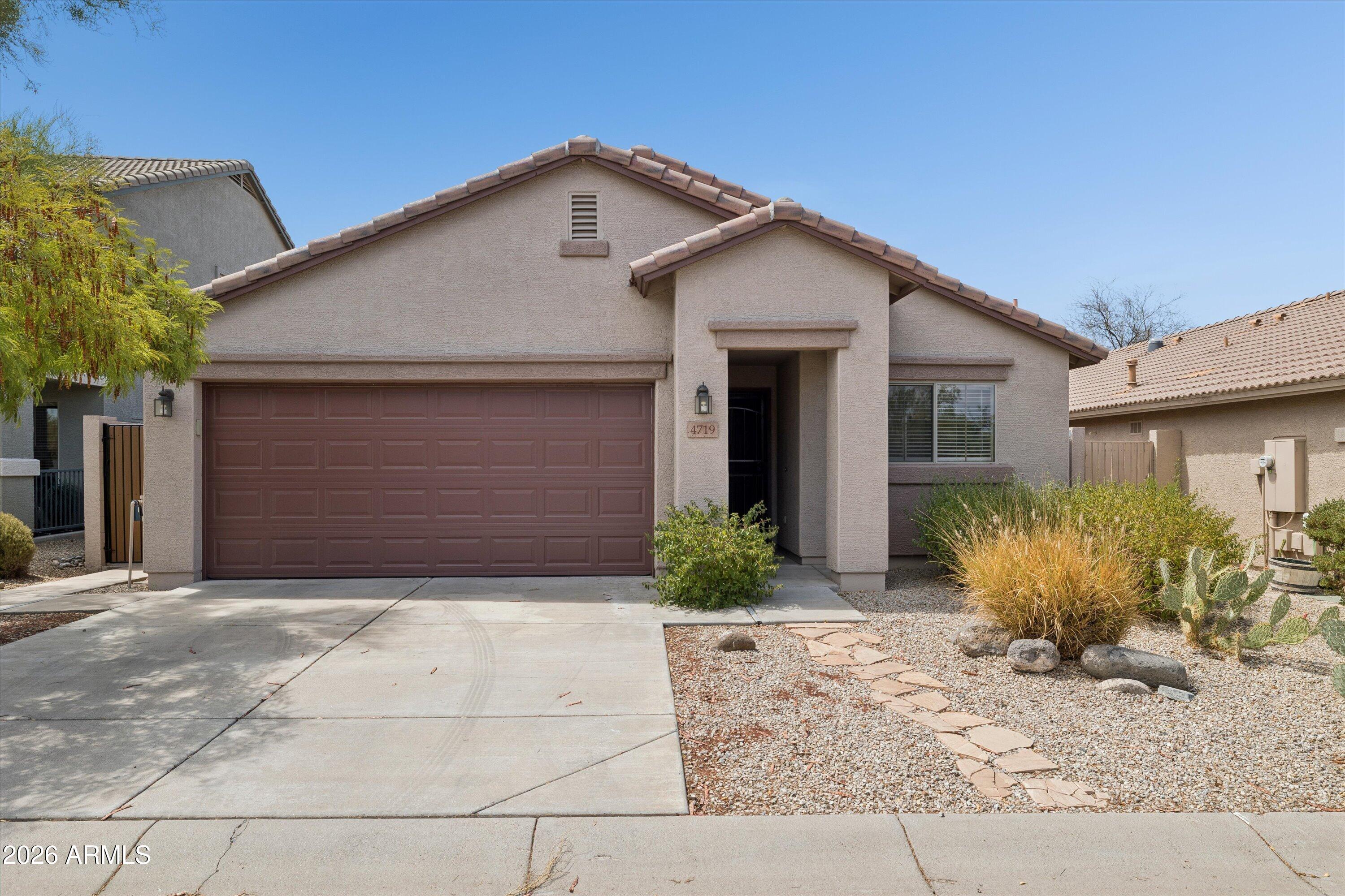 4719 E AMBER SUN Drive