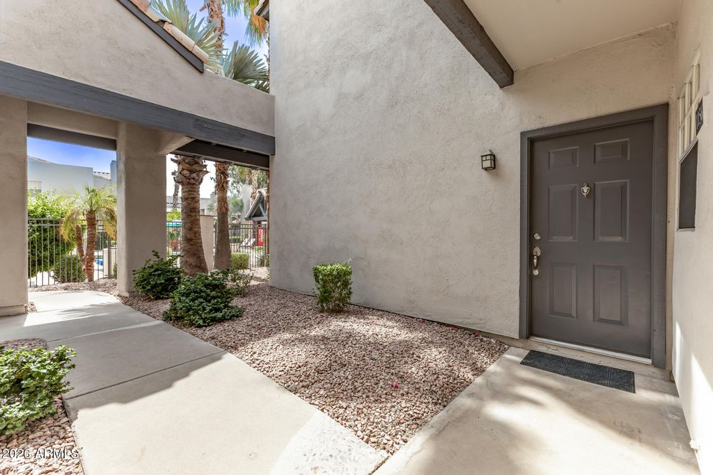 Photo of 14145 N 92nd Street #1156, Scottsdale, AZ 85260 (MLS # 7006656)