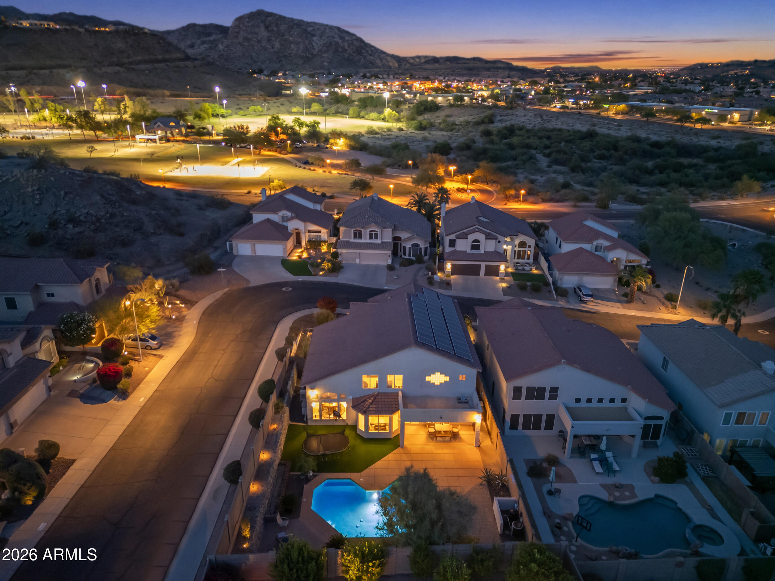 807 E MOUNTAIN VISTA Drive