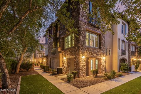 Photo of 2482 E Roma Avenue, Phoenix, AZ 85016 (MLS # 6953320)