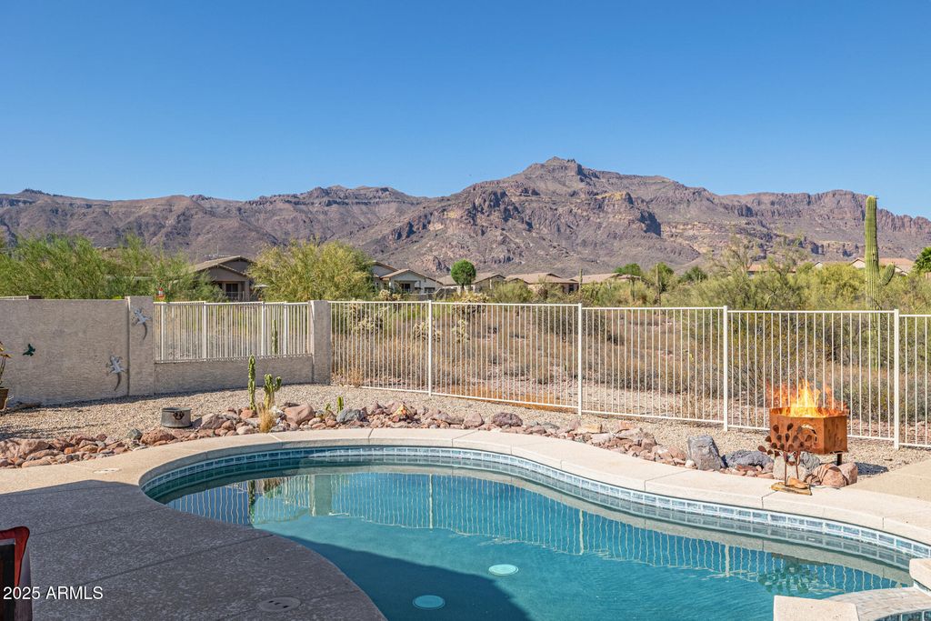 Photo of 4297 S Pony Rider Trail, Gold Canyon, AZ 85118 (MLS # 6884691)