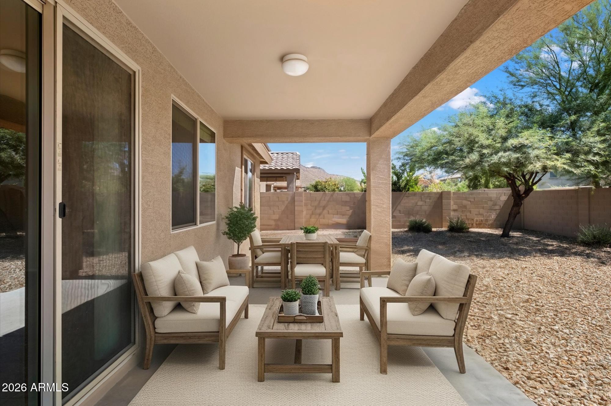 5511 W DESPERADO Way