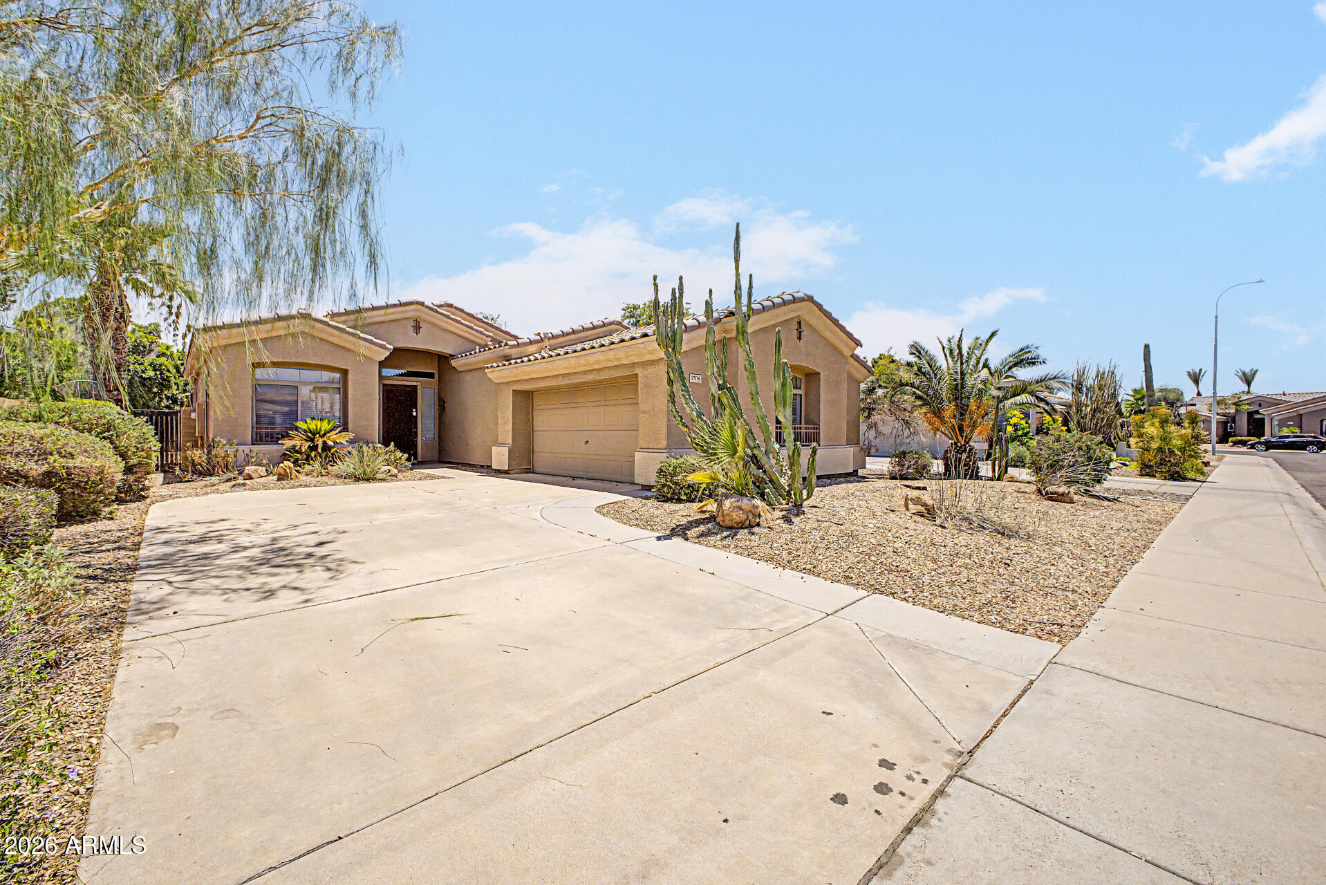 1703 W HOPI Drive