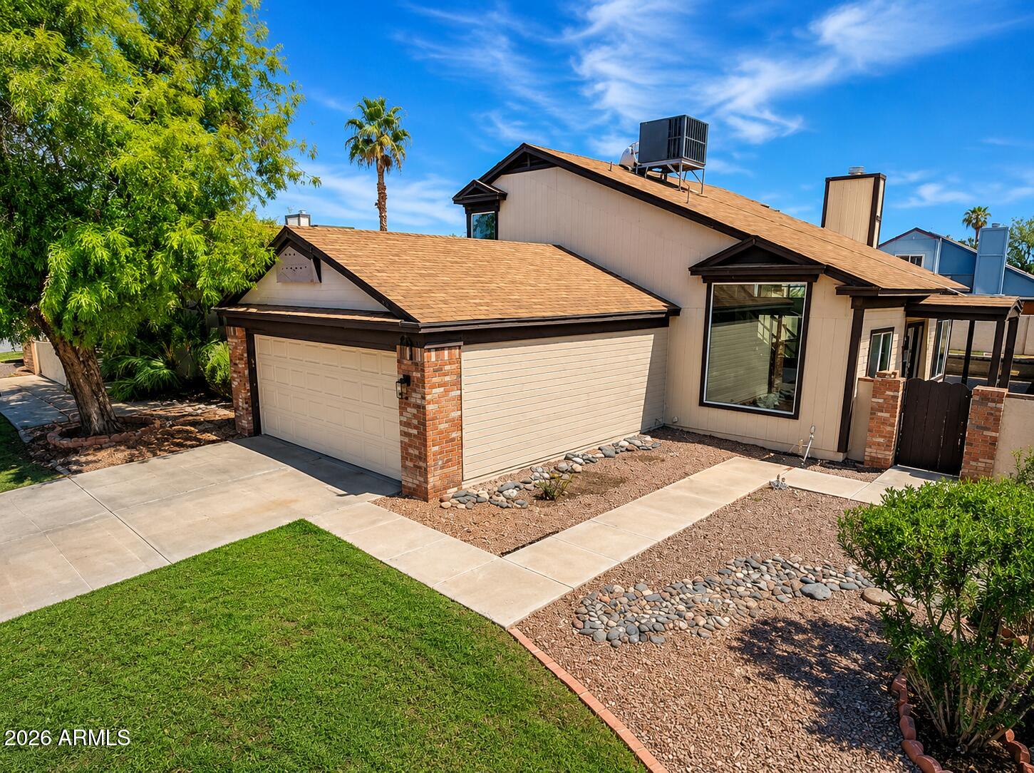 856 E CALLE DEL NORTE Drive