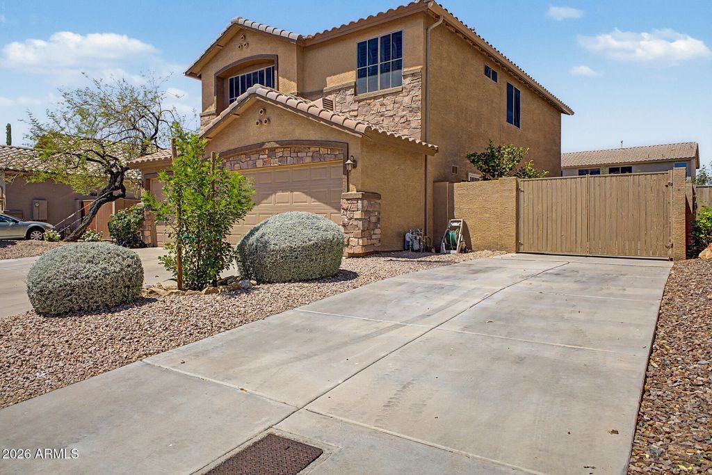 Photo of 6032 W Morrow Drive, Glendale, AZ 85308 (MLS # 7025689)