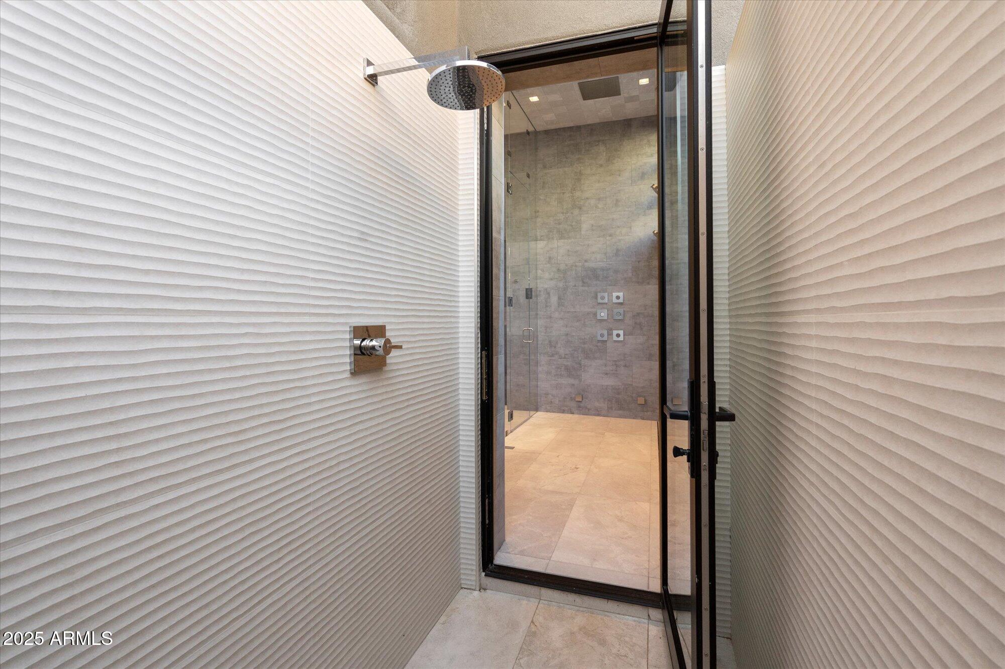 PRIVADA - Residential