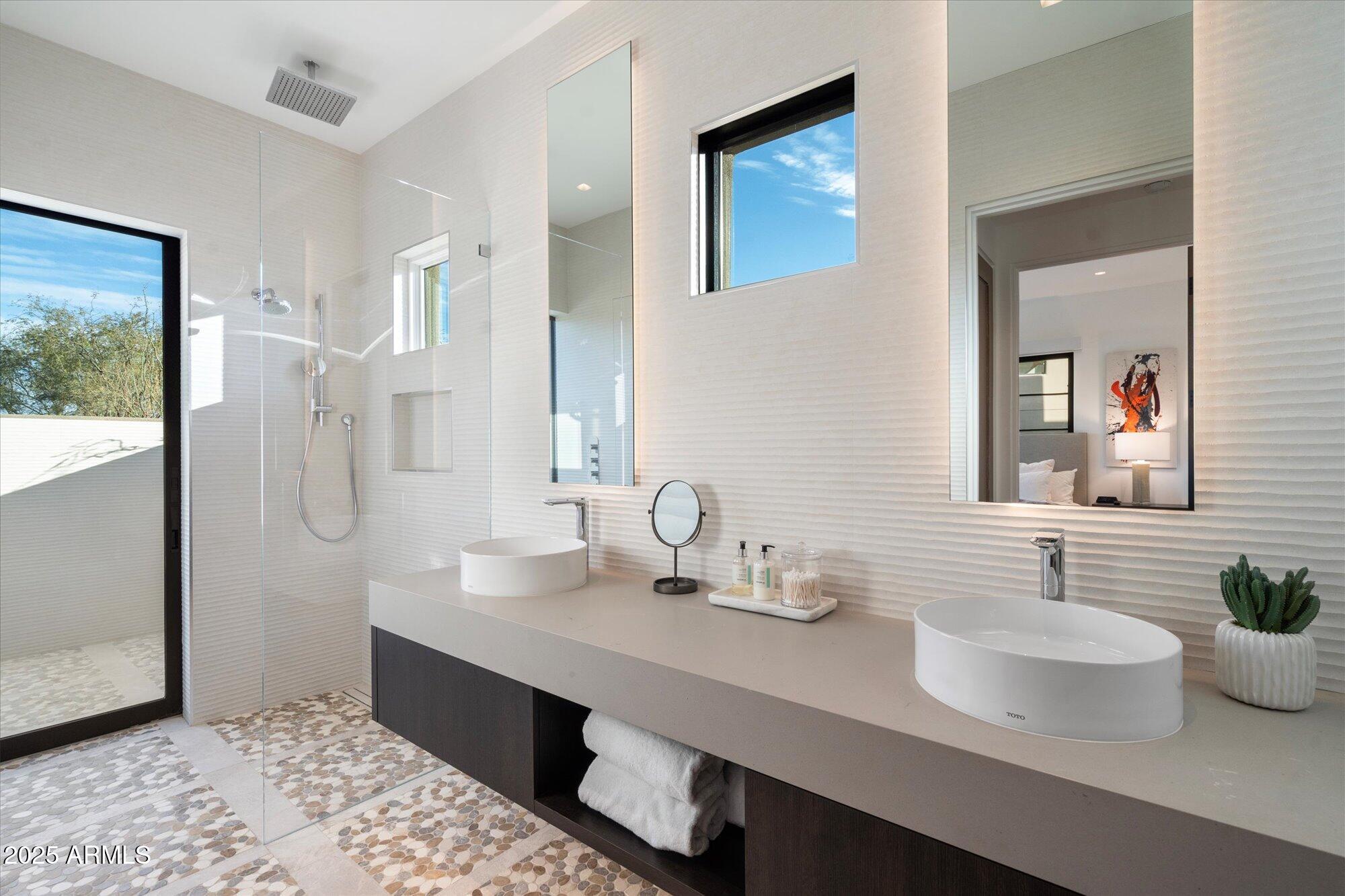 PRIVADA - Residential