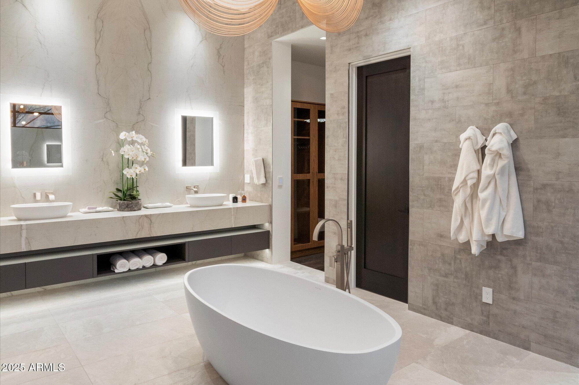 PRIVADA - Residential