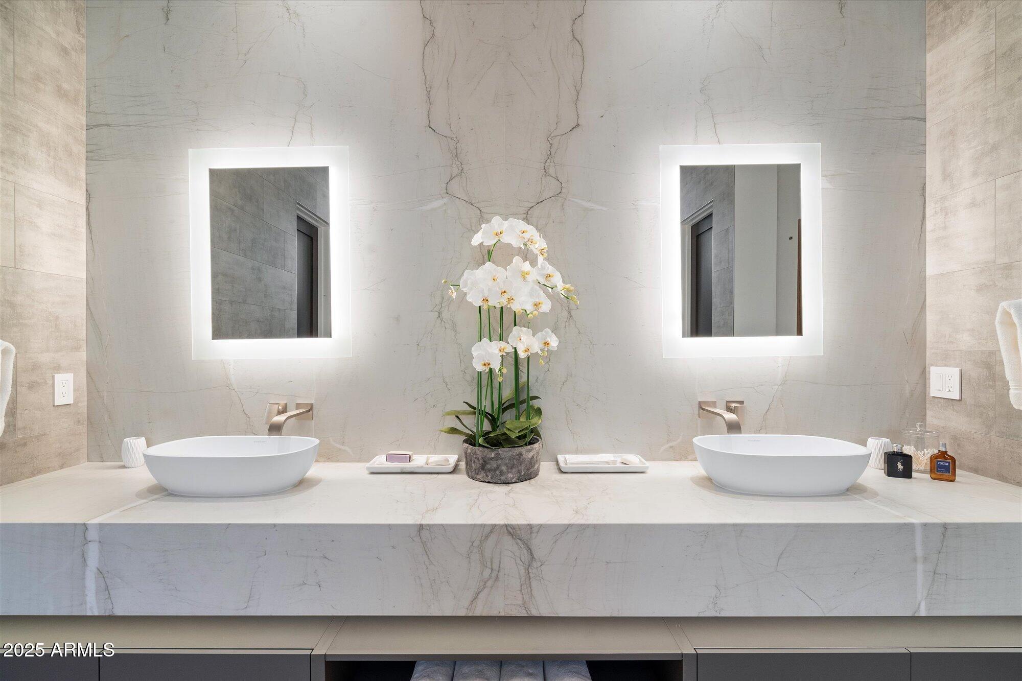 PRIVADA - Residential