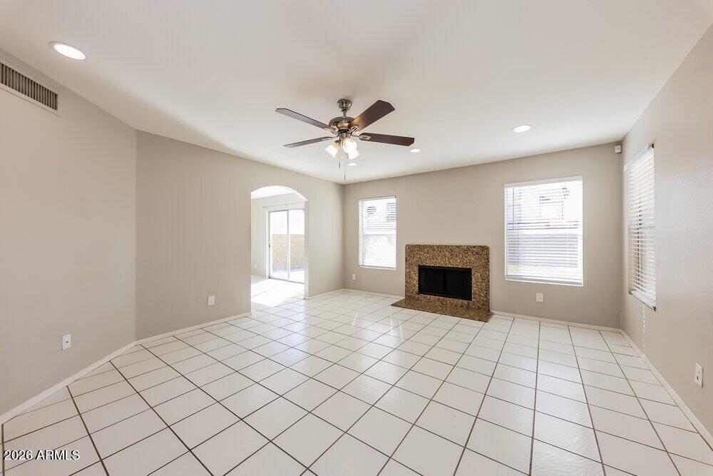 7631 W Cinnabar Avenue