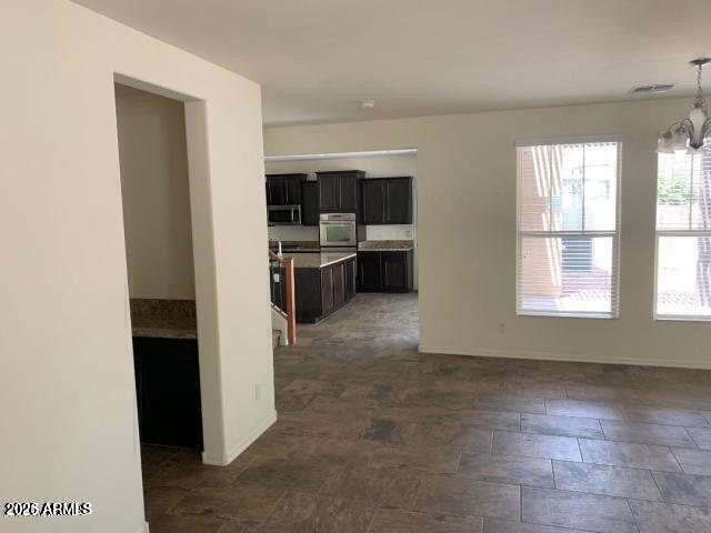 2368 N VALLEY VIEW Drive