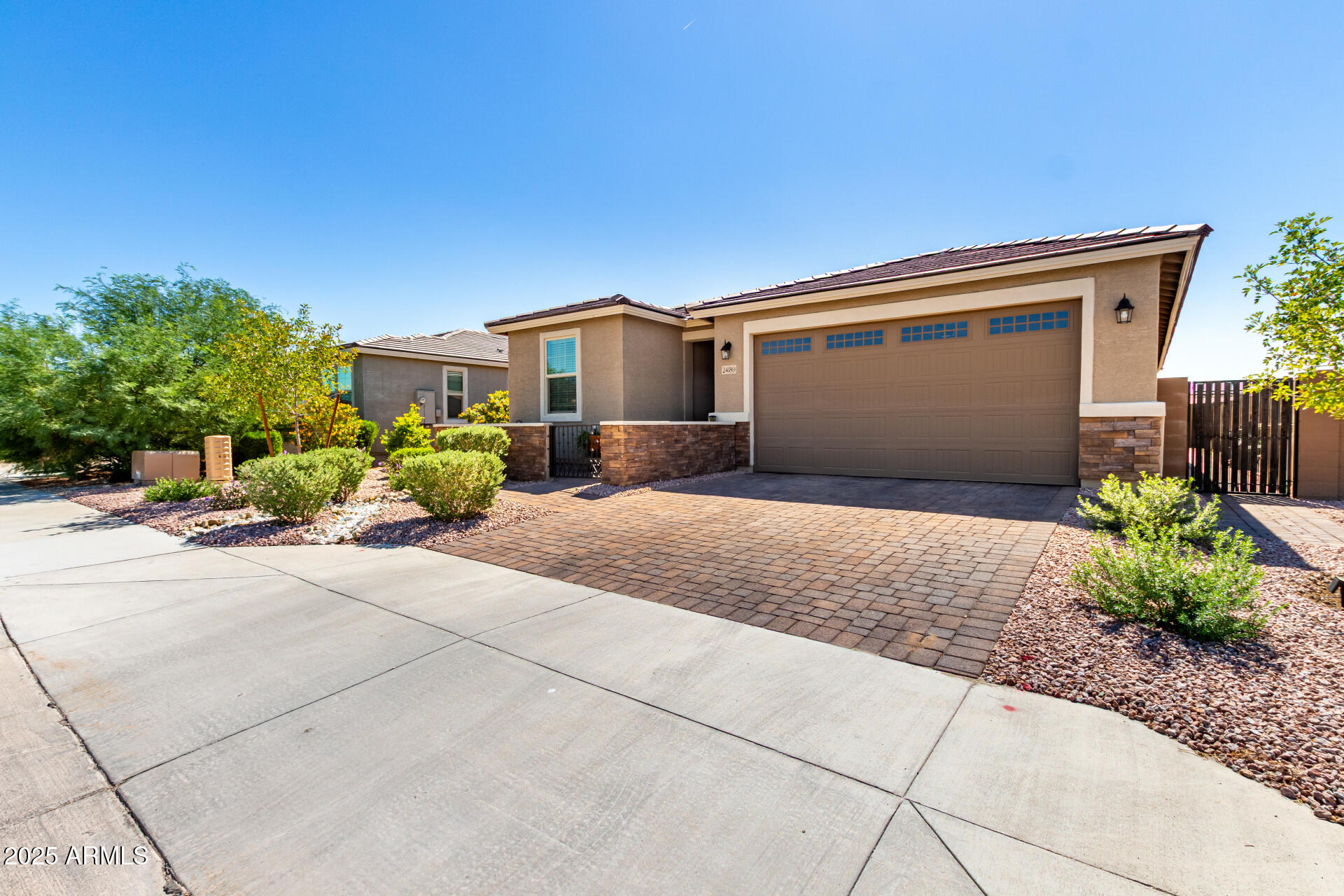 24189 W GIBSON Lane