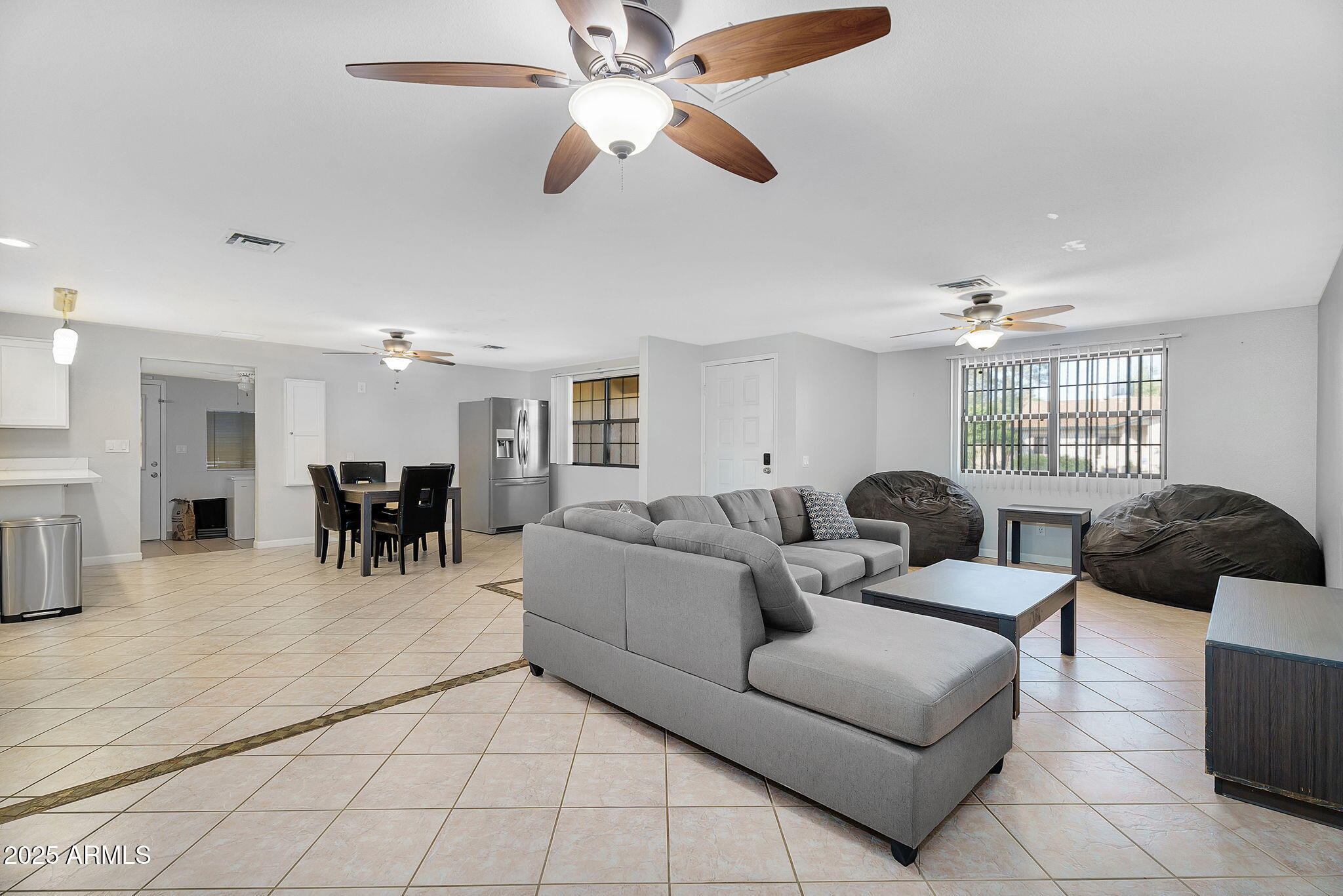 Search Homes 4 1511 W MESQUITE Street