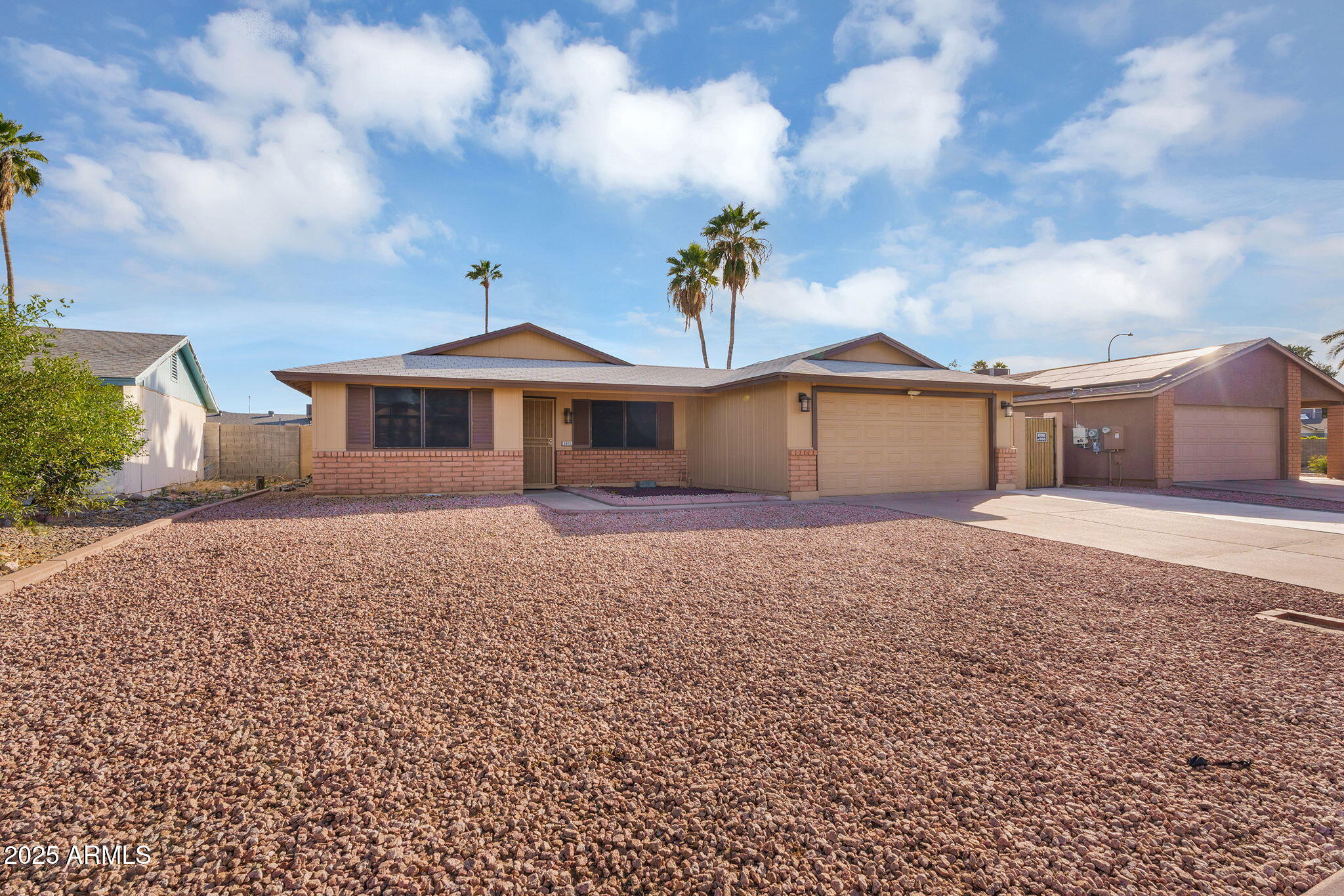 Search Homes 1 1511 W MESQUITE Street