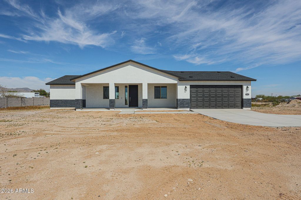 Photo of 2928 N 192nd Drive, Litchfield Park, AZ 85340 (MLS # 6994928)