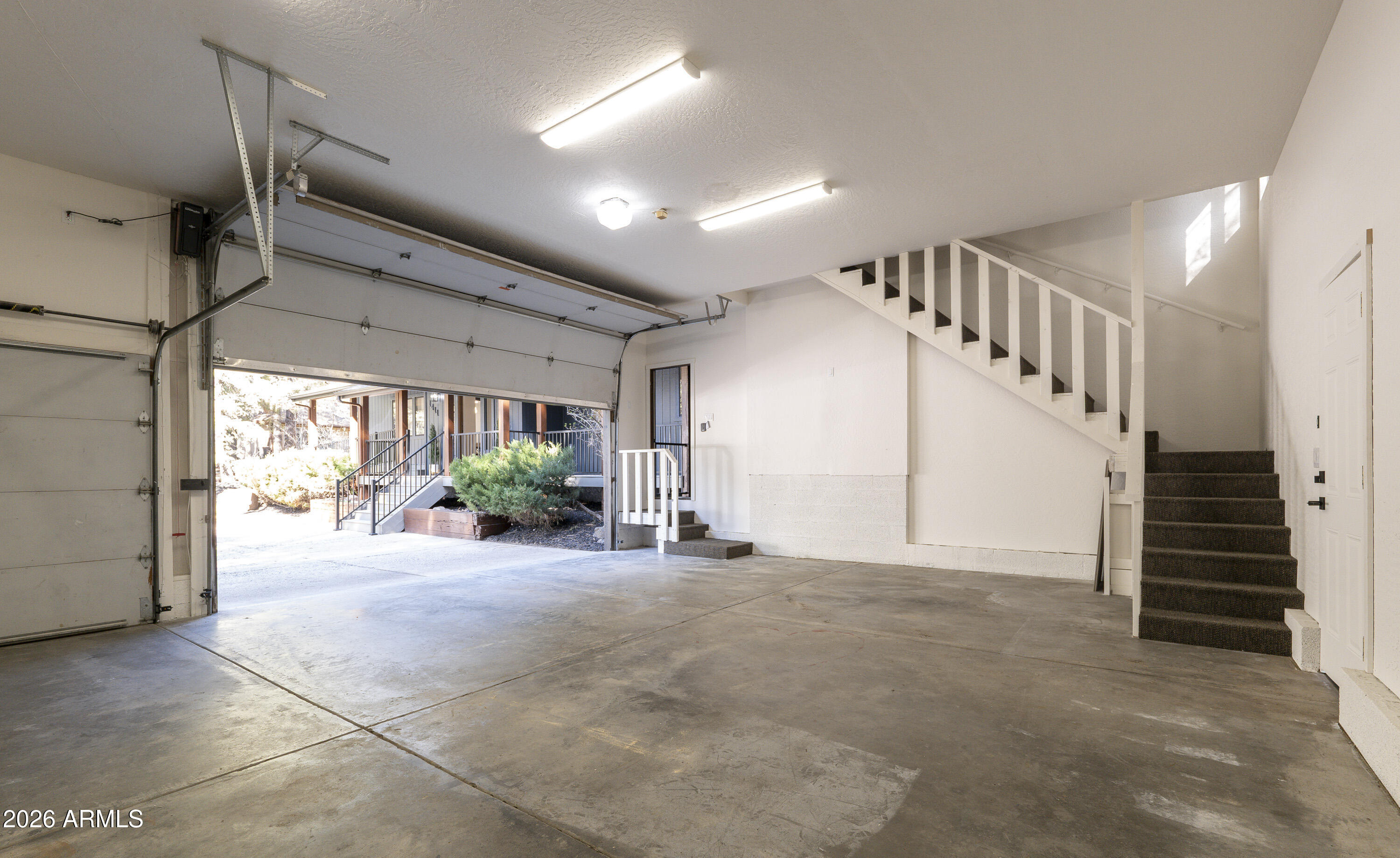 CONTINENTAL COUNTRY CLUB ESTATES 2 - Residential