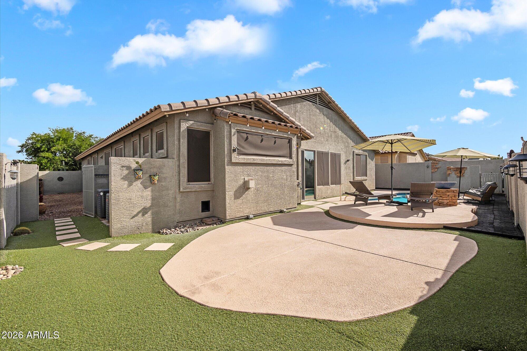 18426 W WESTERN STAR Boulevard