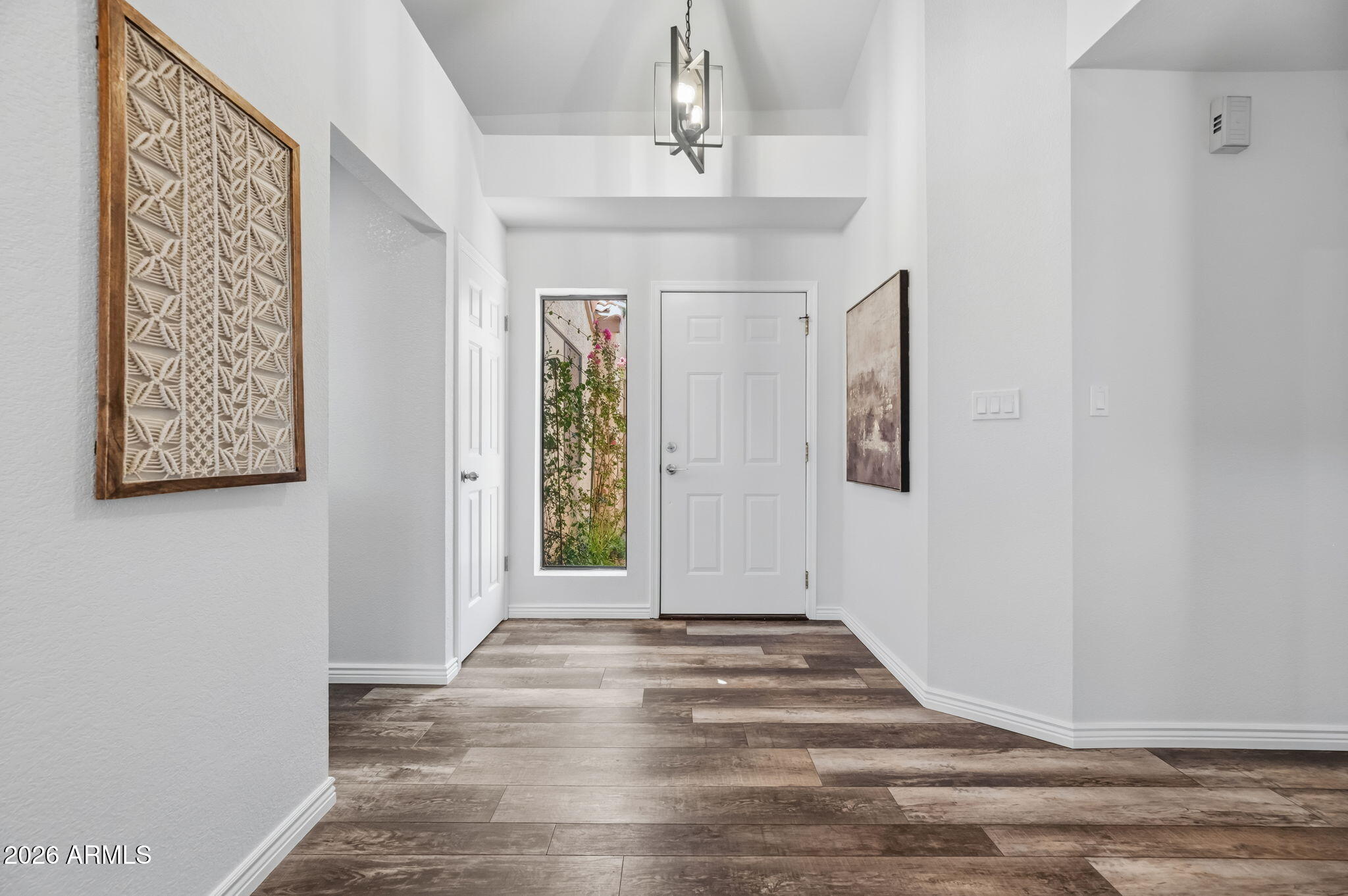 945 N PASADENA Avenue 7