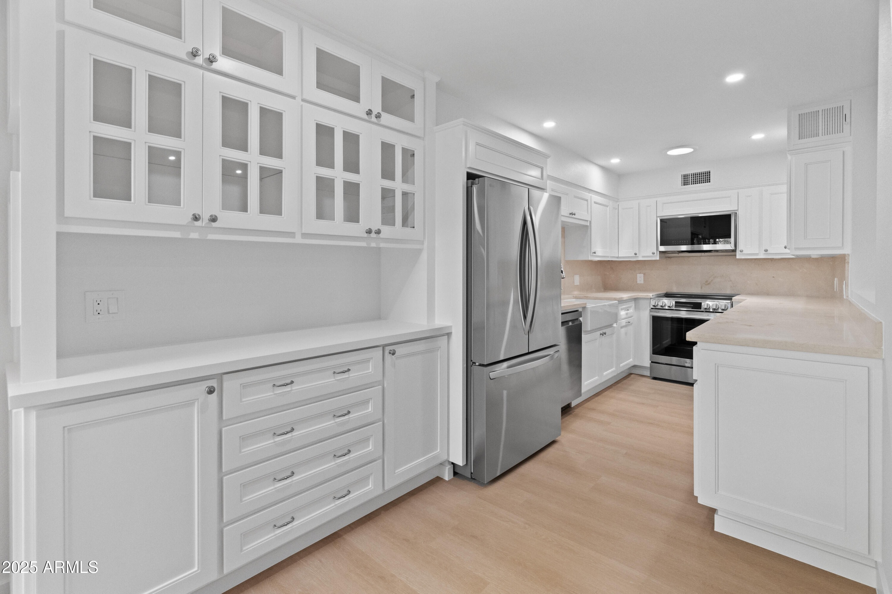 4800 N 68TH Street 292