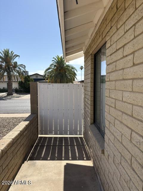 3244 W YUCCA Street