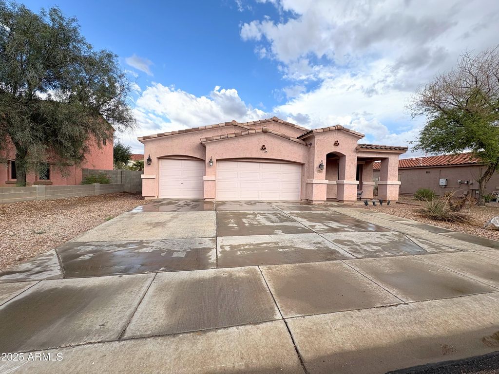 Photo of 56 N Southfork Drive, Casa Grande, AZ 85122 (MLS # 6925766)