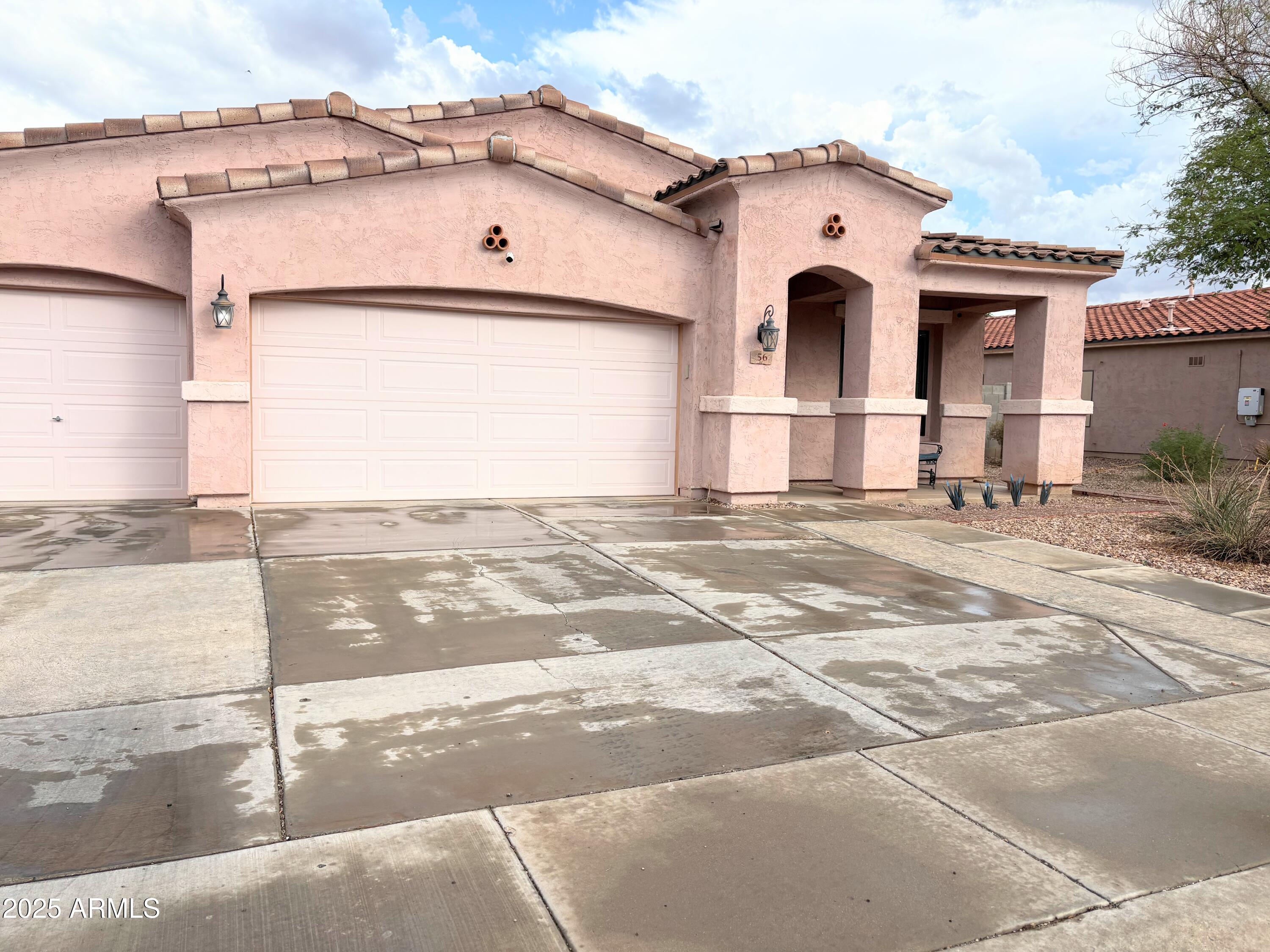 56 N SOUTHFORK Drive