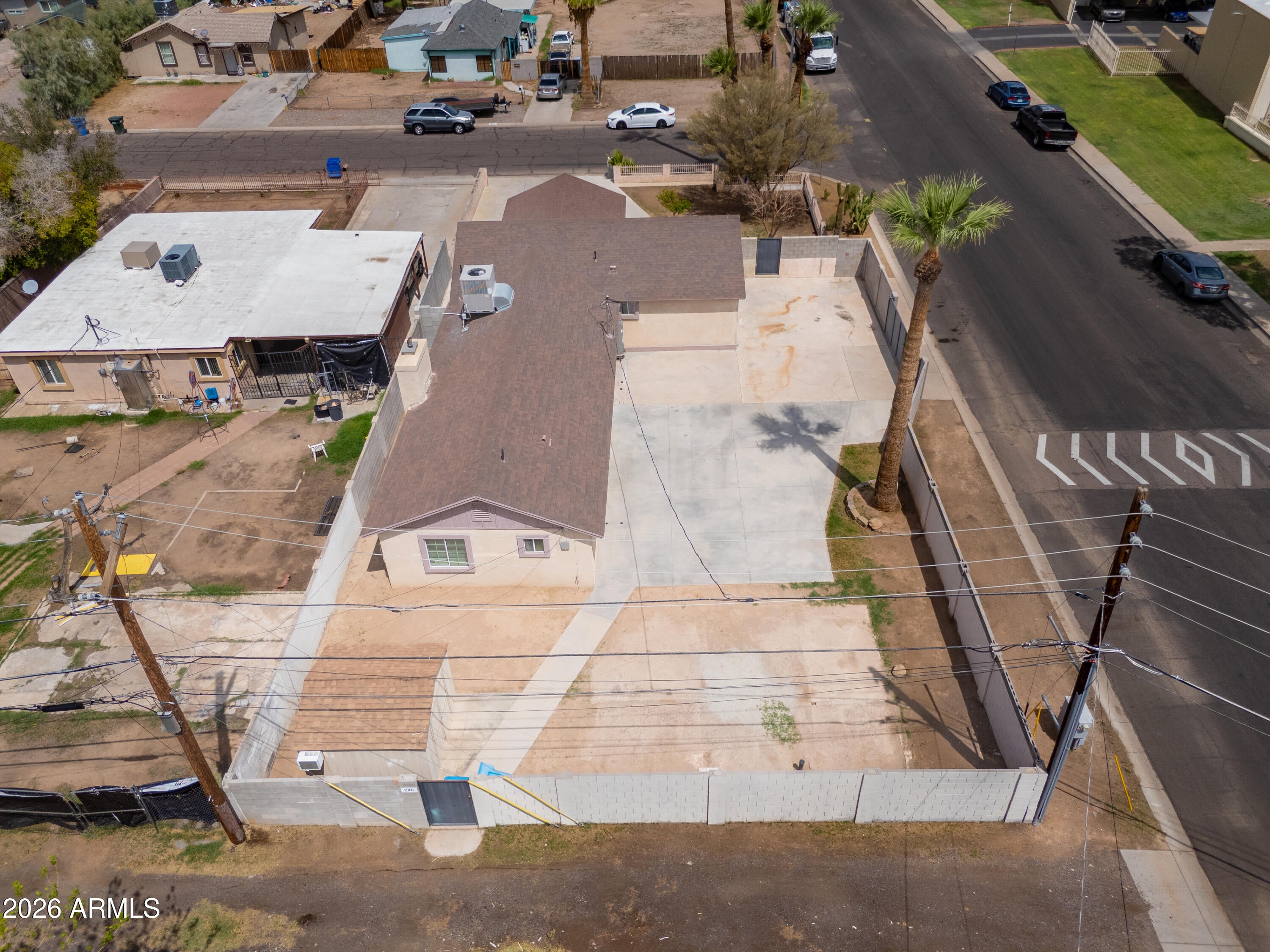 2101 W COOLIDGE Street
