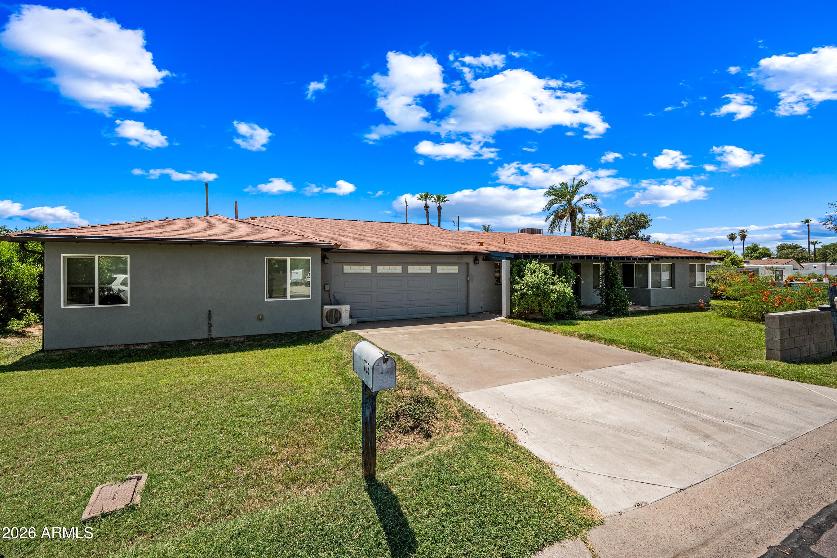 701 E MCLELLAN Boulevard