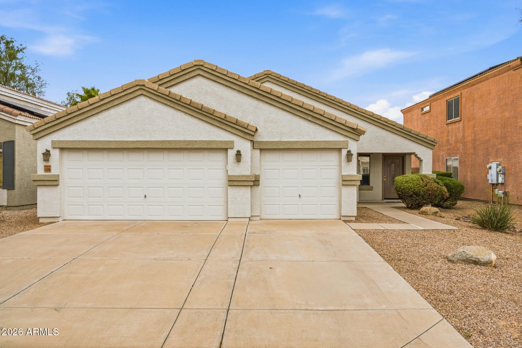 Photo of 43588 W Blazen Trail, Maricopa, AZ 85138 (MLS # 7089932)