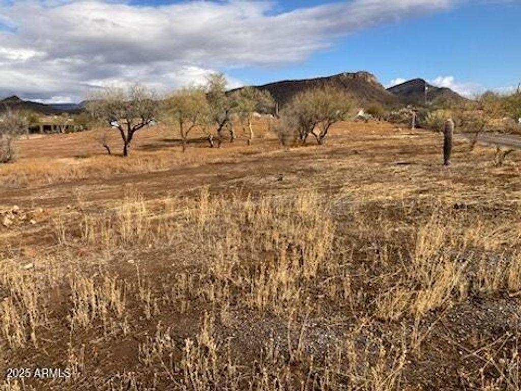 Photo of 42400 N Central Avenue #C, Phoenix, AZ 85086 (MLS # 6851145)