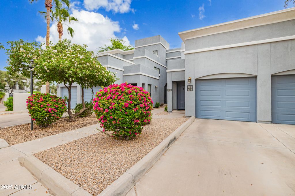 Photo of 295 N Rural Road #202, Chandler, AZ 85226 (MLS # 6921639)