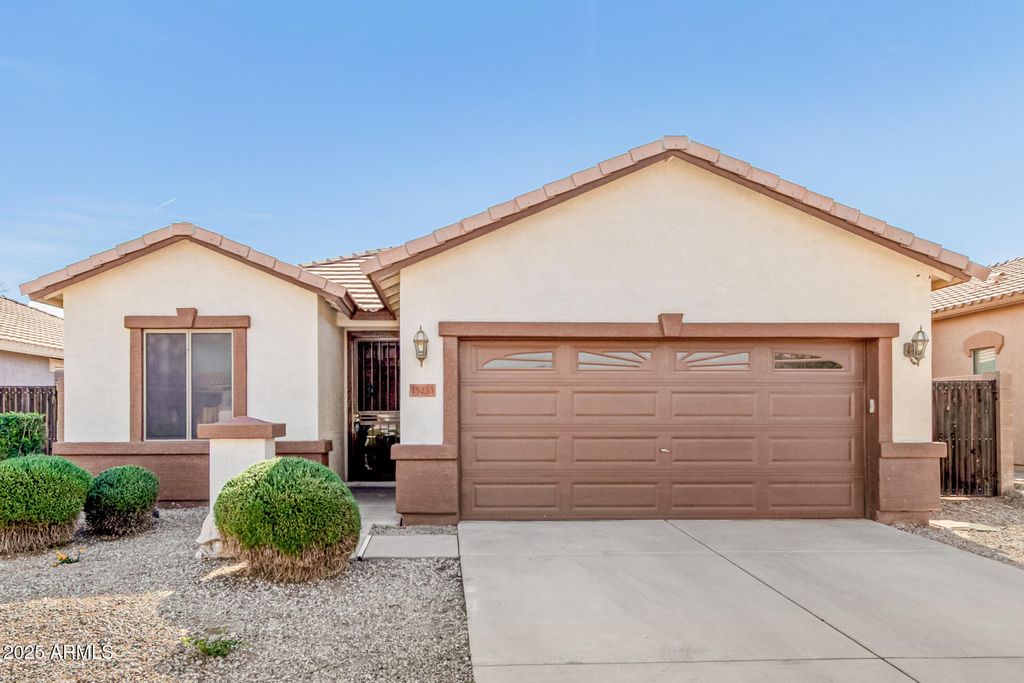 Photo of 15233 W Jackson Street, Goodyear, AZ 85338 (MLS # 6947223)