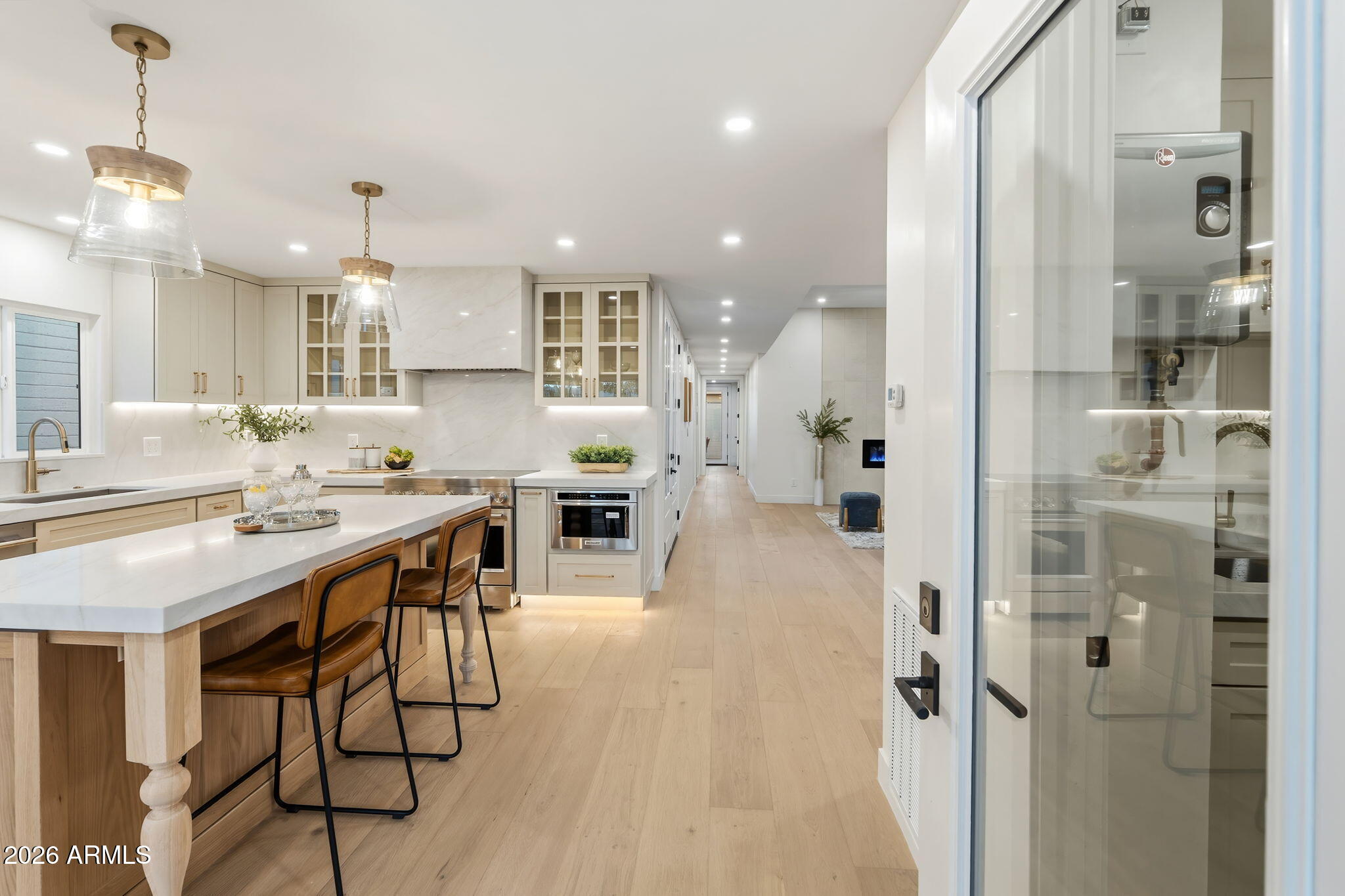 8760 E VIA DE SERENO --