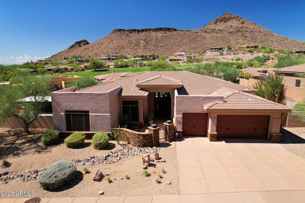 Photo of 9218 N Summer Hill Boulevard, Fountain Hills, AZ 85268 (MLS # 6922454)