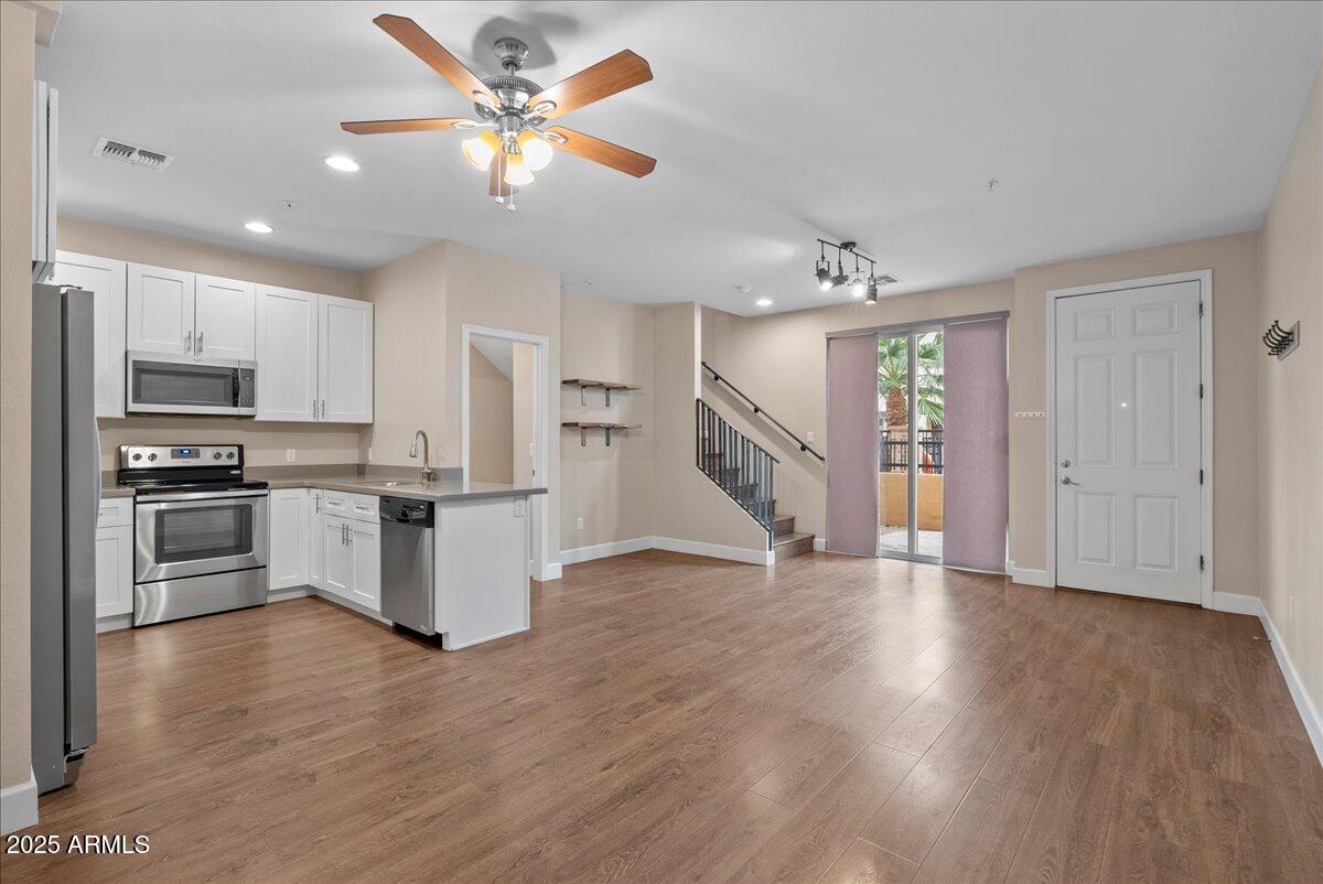 1406 W MAIN Street 117