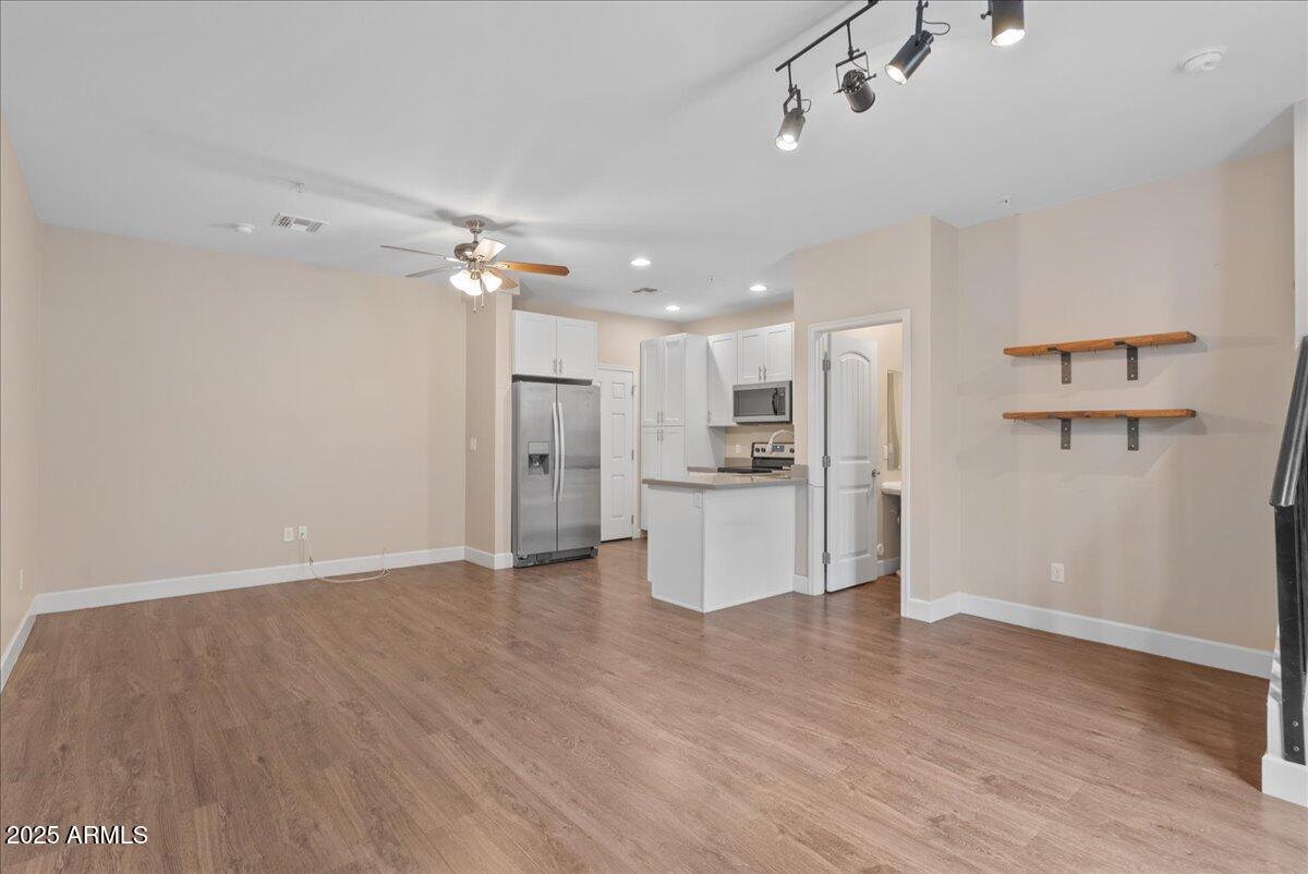 1406 W MAIN Street 117