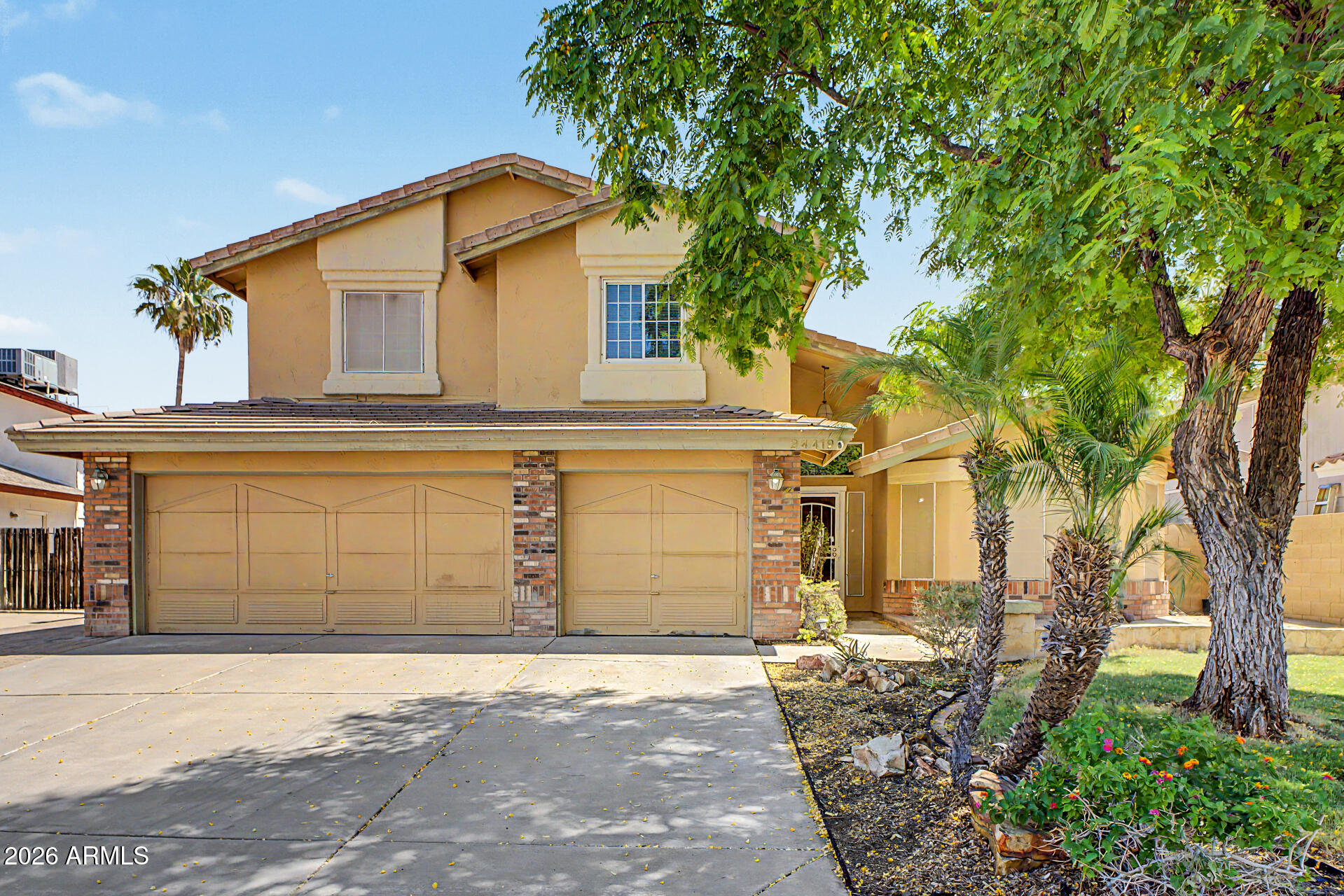 24419 N 39TH Lane