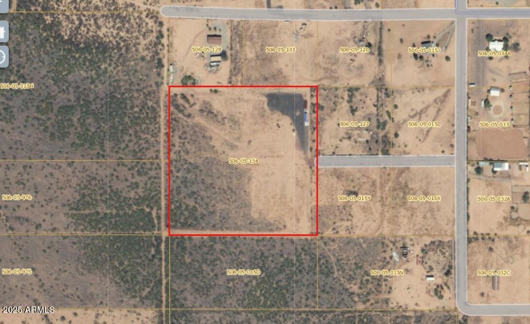 51252 W Buffalo Dog Road -