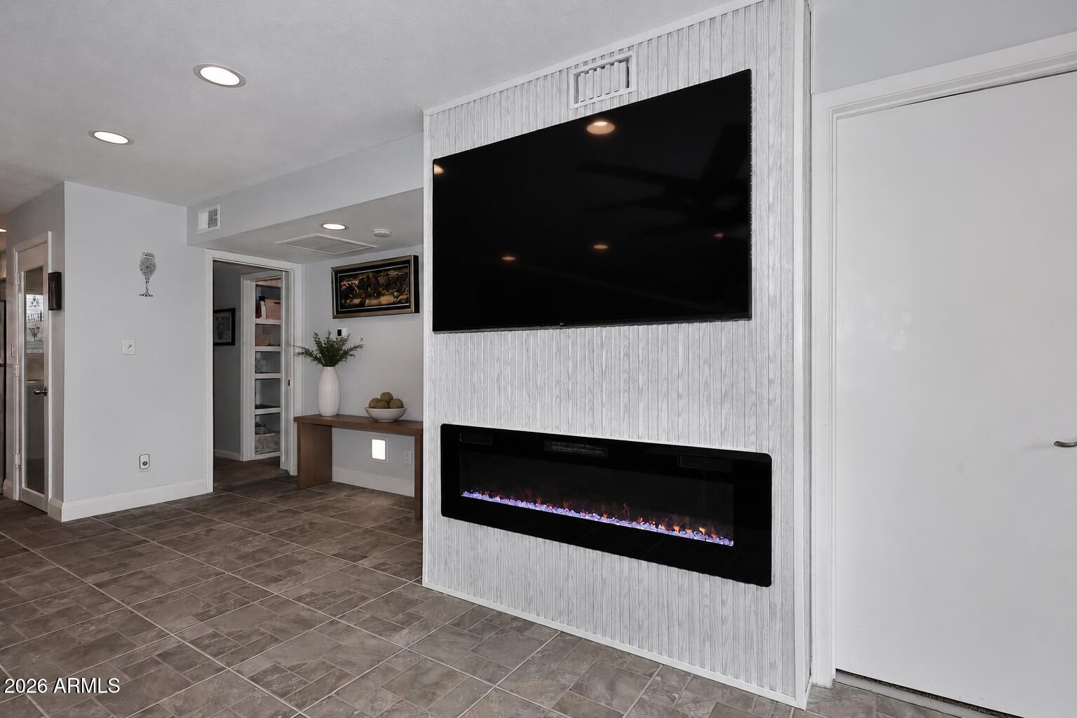 16528 E GUNSIGHT Drive 107