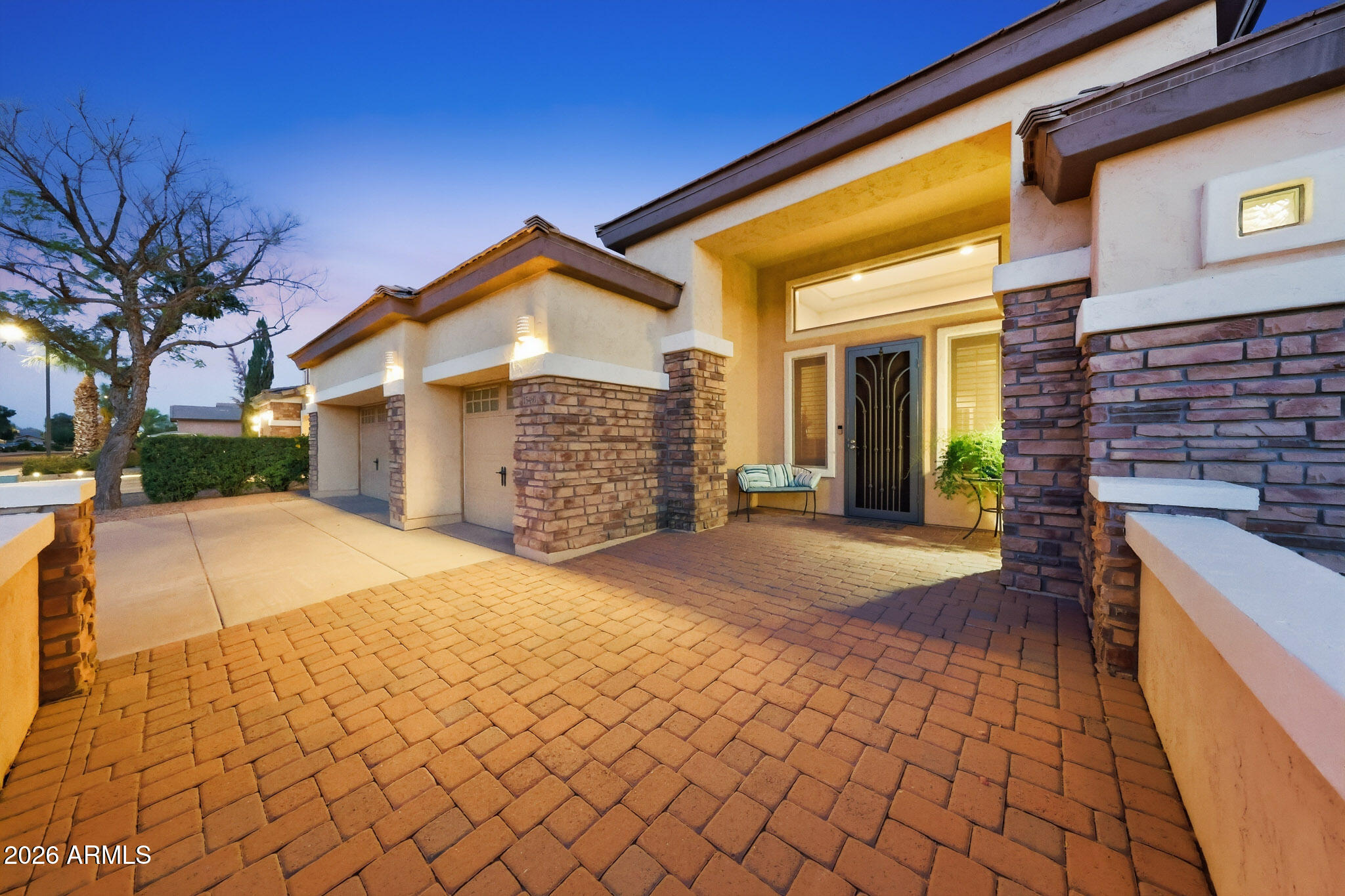 15491 W MEADOWBROOK Avenue