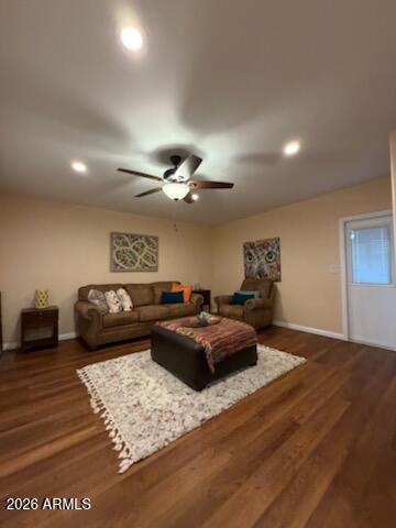 111 S GREENFIELD Road 641