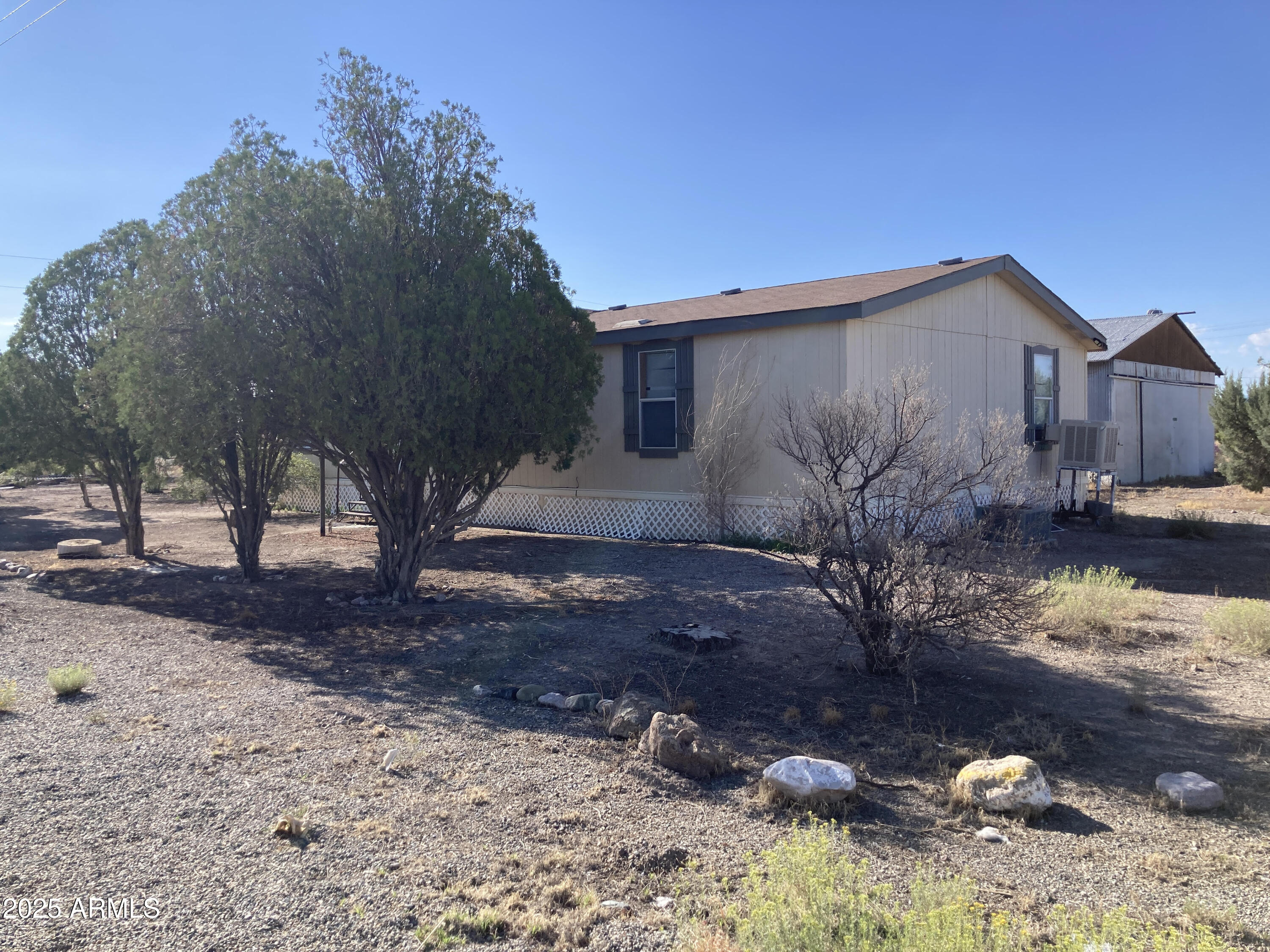 2914 N SAN SIMON Street