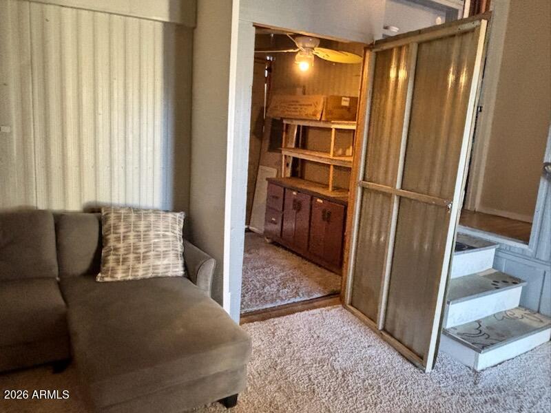 146 N MERRILL Road 73