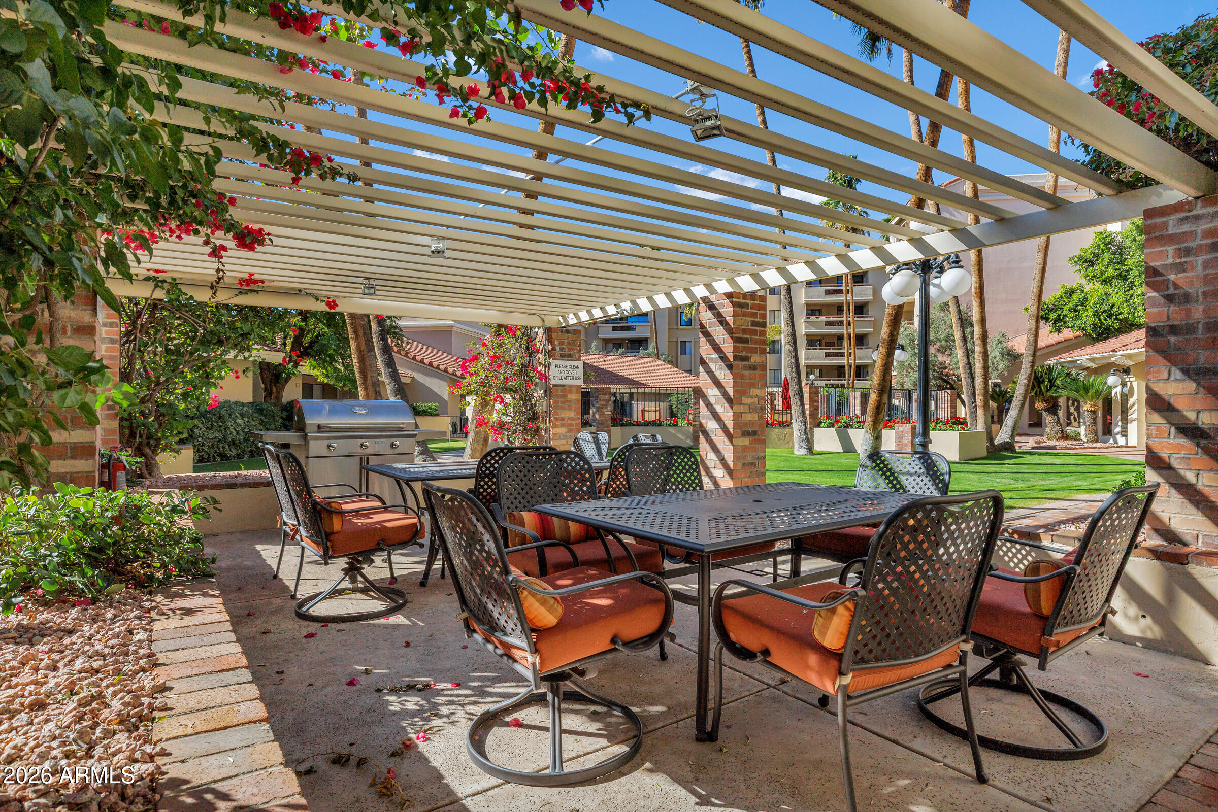 4200 N MILLER Road 321