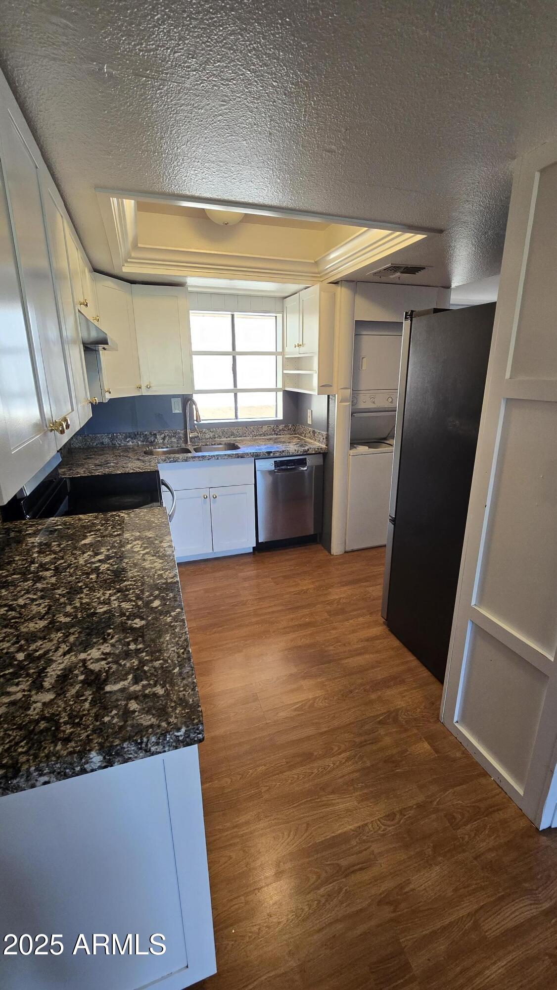 Homes 2 11026 N 28TH Drive 34